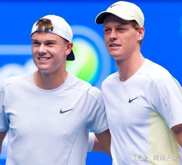 易启胜 鲁内自信自己可以挑战辛纳阿卡并取胜，莫拉托格鲁称阿卡是重炮手